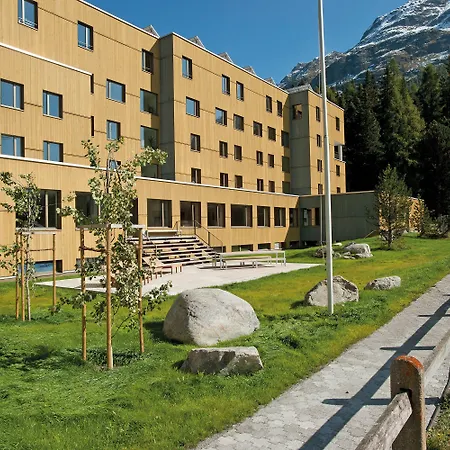 St. Moritz Youth Hostel-3